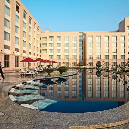 Radisson Blu Hotel Rudrapur Exteriér fotografie