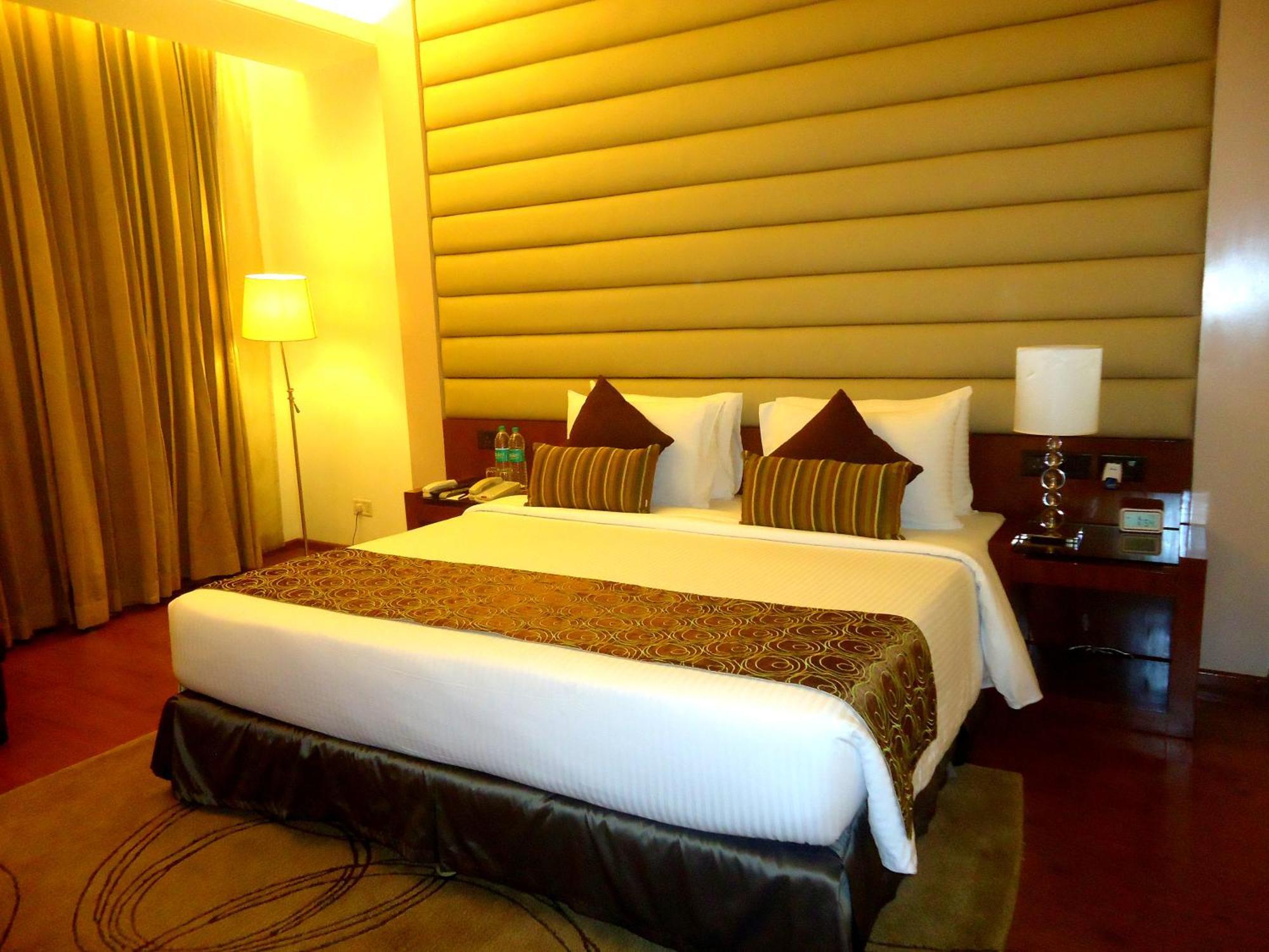 Radisson Blu Hotel Rudrapur Exteriér fotografie